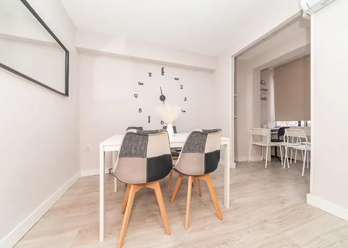 Elegant 6 Pax Apartment In Plaza Eliptica - Sm17